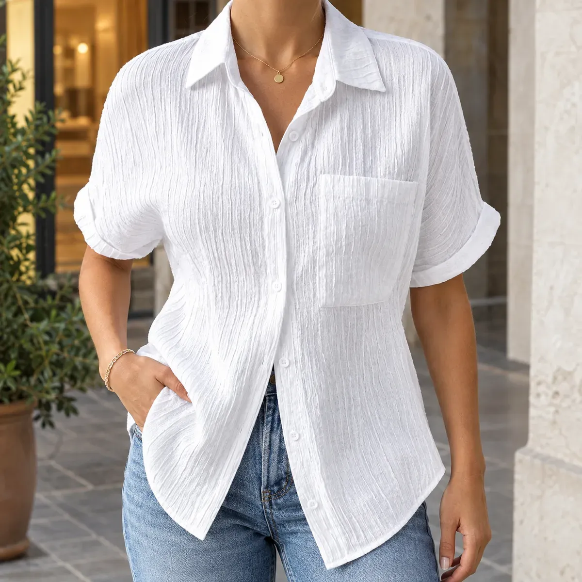 Lola Relaxed Shirt — gallery photograph 1