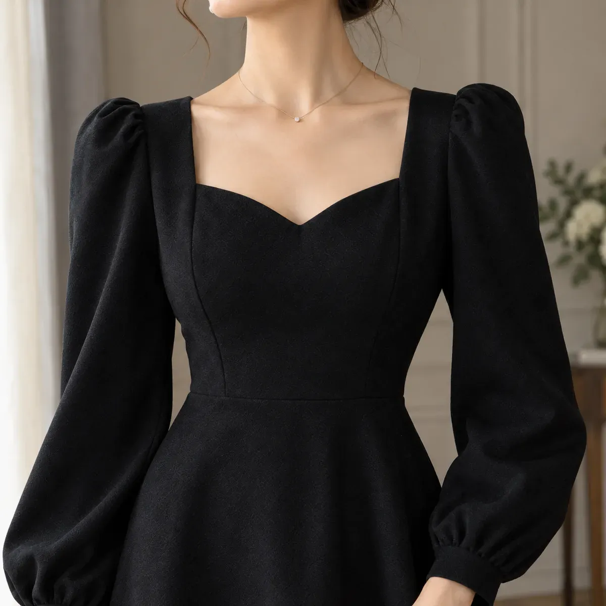 Idalia Sweetheart Midi Dress — detail